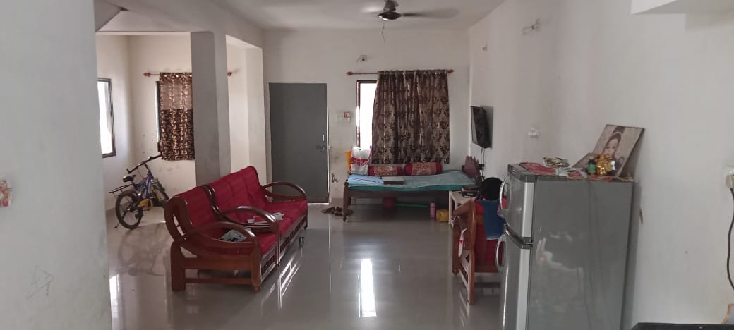 4 Bhk semi furnished Bungalow at Shantitirth