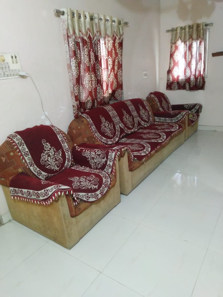 2 bhk fully furnished flat in City Area